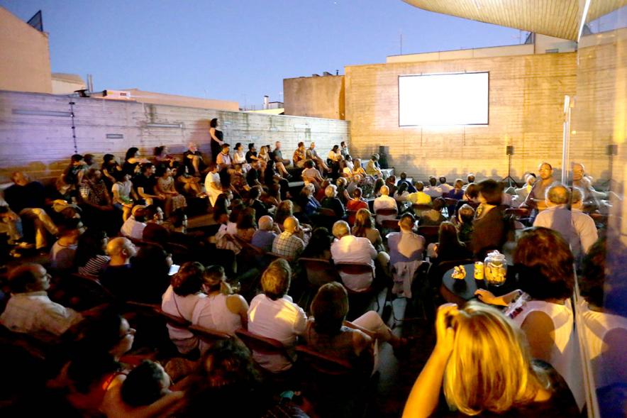 Proyección al aire libre. Fotonoche 2019 -