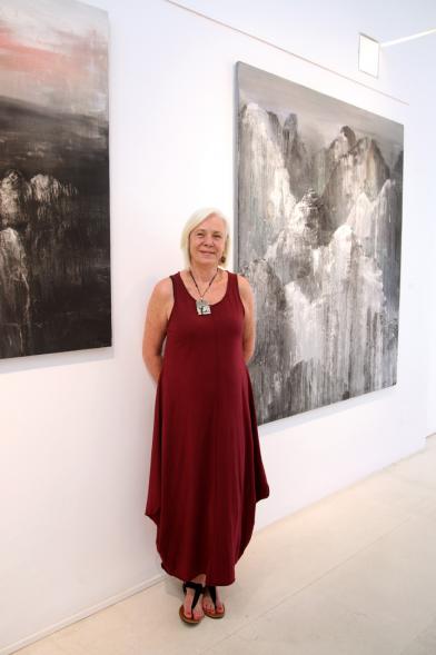 Inauguración Exposición "Frente a Frente" de Miren Aguirre - La autora de la exposición Miren Aguirre.