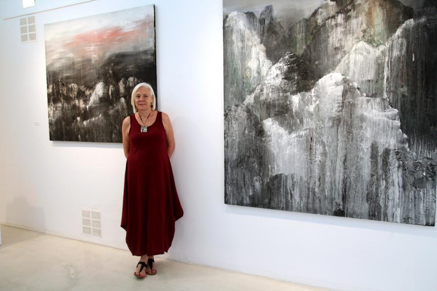 Inauguración Exposición "Frente a Frente" de Miren Aguirre - La autora de la exposición Miren Aguirre.