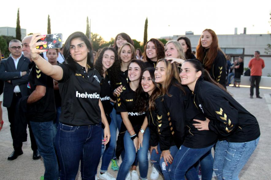 Presentación de los Equipos FUNDAL 2017 - Foto grupal de un equipo.