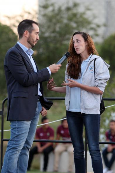 Presentación de los Equipos FUNDAL 2017 - Entrevista a una deportista.