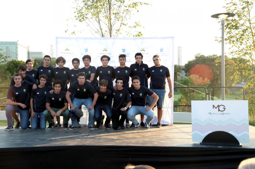 Presentación de los Equipos FUNDAL 2017 - Equipo masculino con su entrenador.