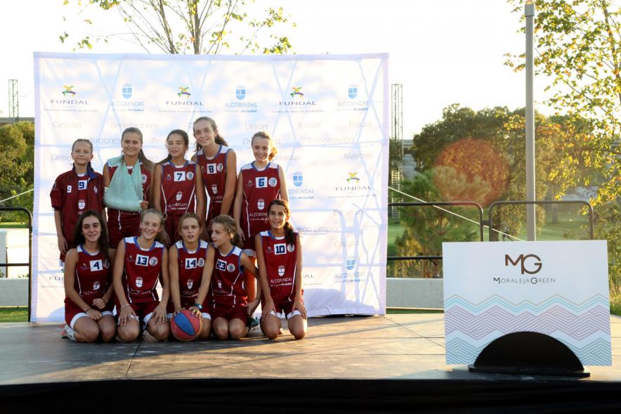 Presentación de los Equipos FUNDAL 2017 - Equipo femenino.