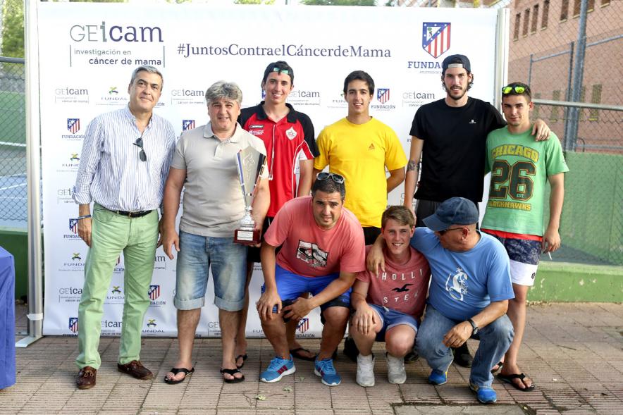 IIIer Torneo Interempresas Fútbol 7 -  Posado de ganadores.