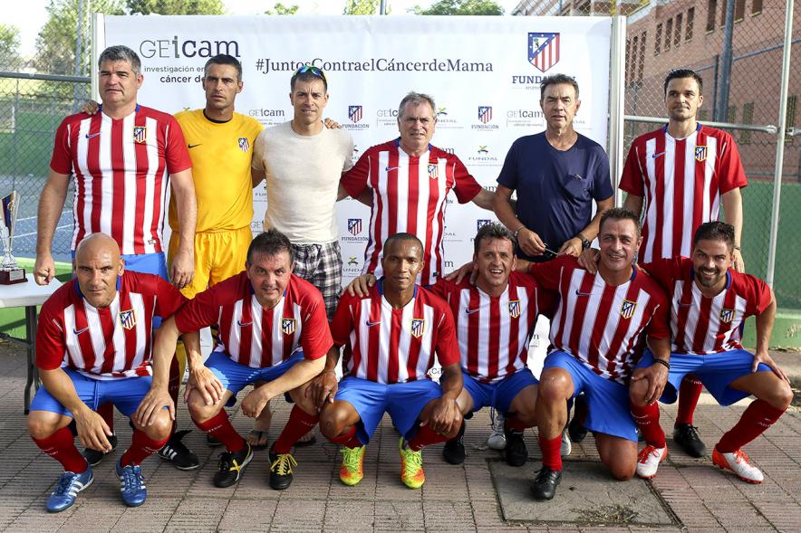 IIIer Torneo Interempresas Fútbol 7 -  Posado de un equipo participante.