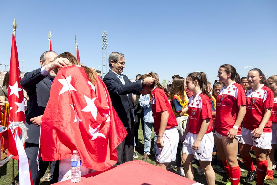Final Fútbol Femenino Campeonato de España Selecciones Territoriales - Puesta de medallas.