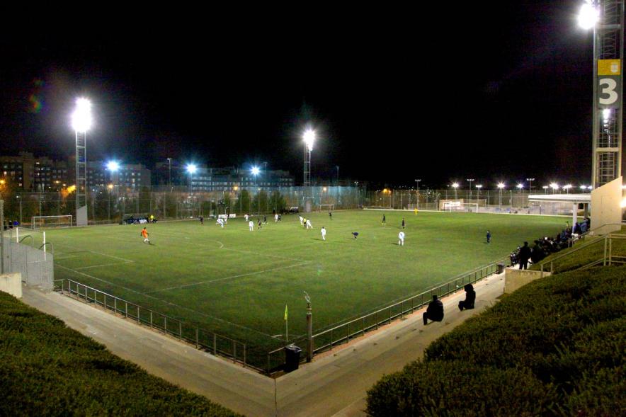 IXº Torneo de Fútbol Virgen de la Paz - Imagen lejana de un momento del partido.