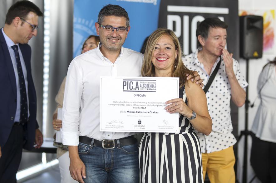 Rafael Sánchez y alumnos. Graduación alumnos Escuela de Fotografía PIC.A. -2019