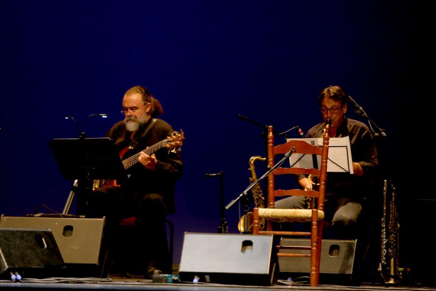 Semana del Mayor 2017 - Gala Homenaje a Nuestros Mayores - Imagen de los músicos que acompañan a la cantante.