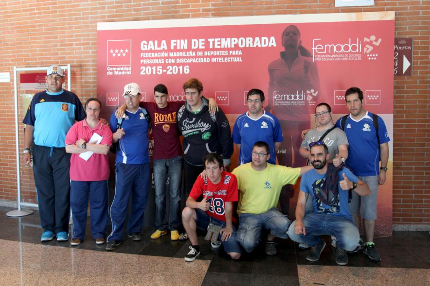 Gala FEMADDI - Imagen de participantes en la gala.