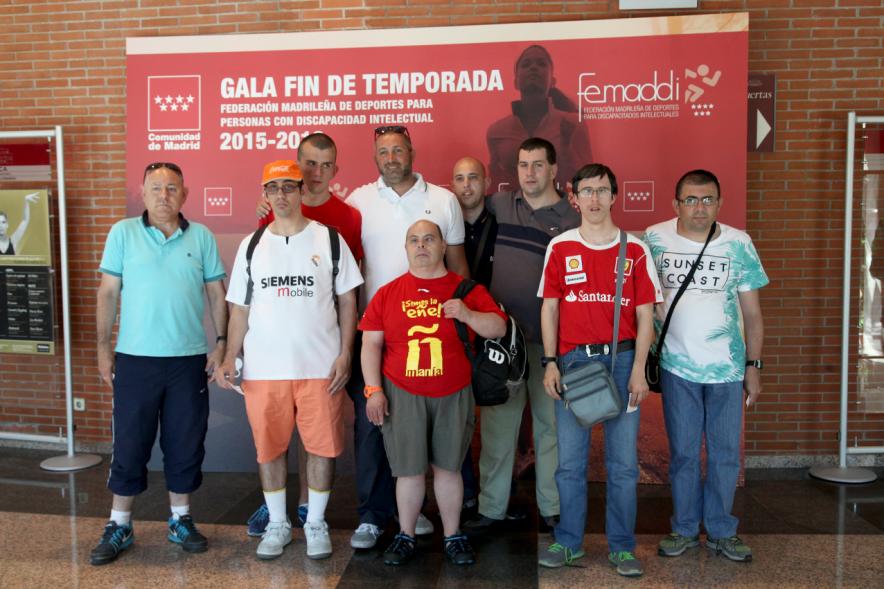 Gala FEMADDI - Imagen de participantes en la gala.