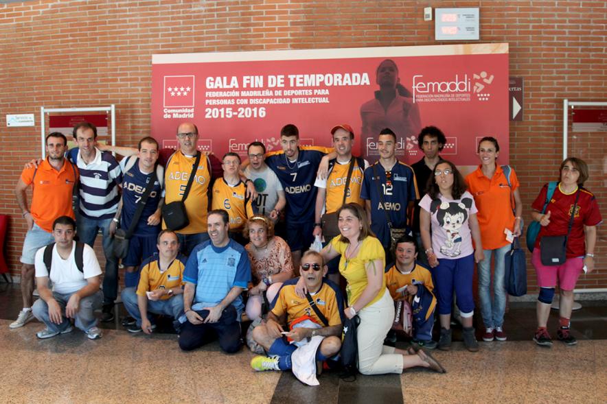 Gala FEMADDI - Imagen de participantes en la gala.