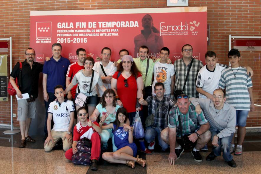 Gala FEMADDI - Imagen de participantes en la gala.