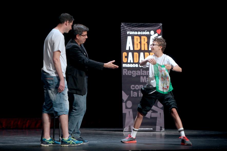 Gala FEMADDI - Imagen de una actuación durante la gala.