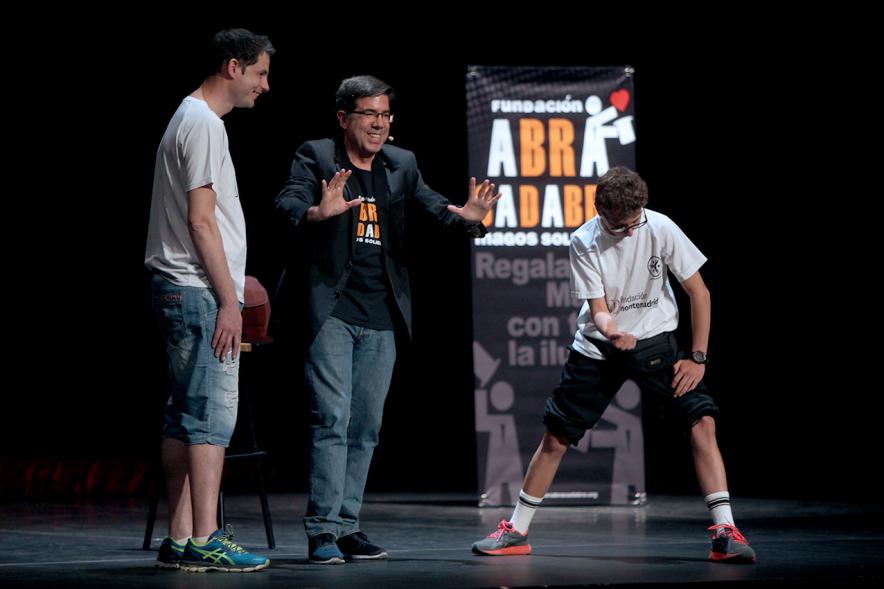 Gala FEMADDI - Imagen de una actuación durante la gala.