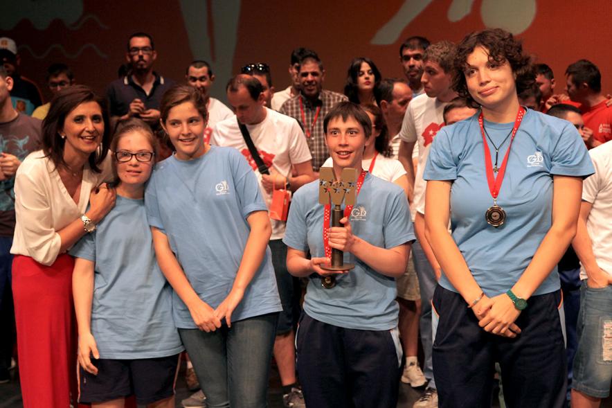 Gala FEMADDI - Imagen de las personas premiadas.