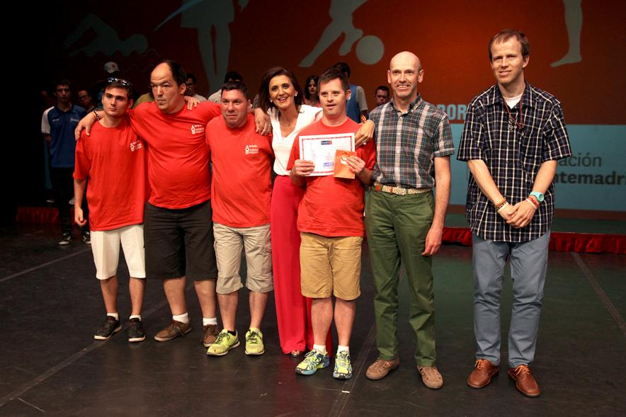 Gala FEMADDI - Imagen de alguna de las personas premiadas.