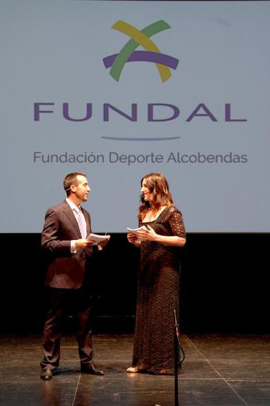 Gala XXº Aniversario FUNDAL - Imagen de los presentadores de la gala.