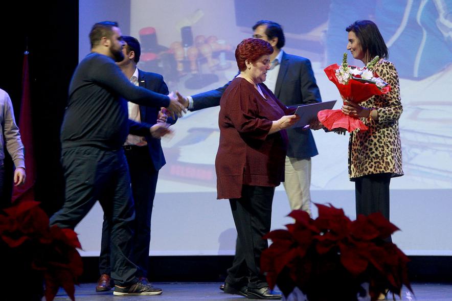 Gala del Deporte 2016 - Posado de premiados con las autoridades.