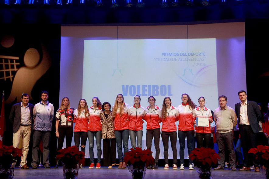 Gala del Deporte 2016 -  Los  premiados con las autoridades