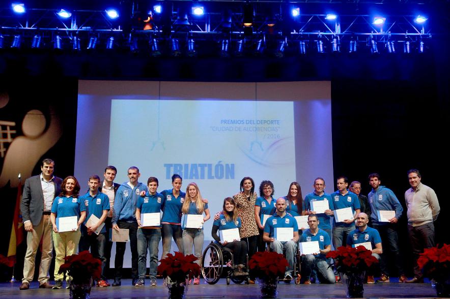Gala del Deporte 2016 - Los  premiados con las autoridades 