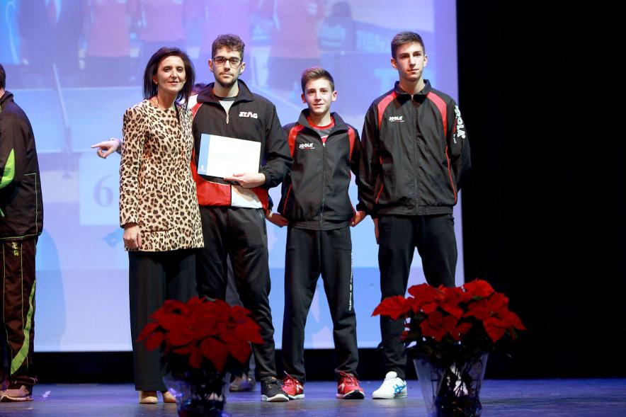 Gala del Deporte 2016 - Los  premiados con las autoridades.