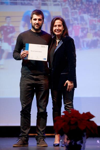 Gala del Deporte 2016 - Un premiado con el concejal.