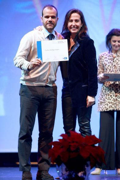 Gala del Deporte 2016 -  Un premiado con el concejal.