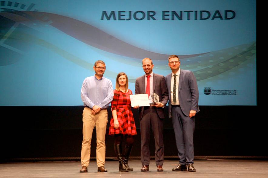 Gala del Deporte 2019 - Posado del alcalde Sánchez Acera,  el vice alcalde Arranz  y la concejal de  deportes María Espín, con los deportistas premiados.