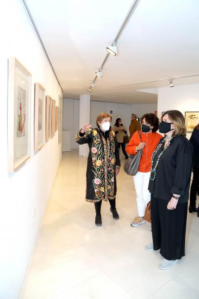 Artistas y autoridades en la exposición – 2021