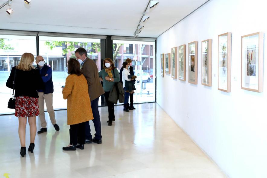 Vista general de los asistentes a la exposición – 2021