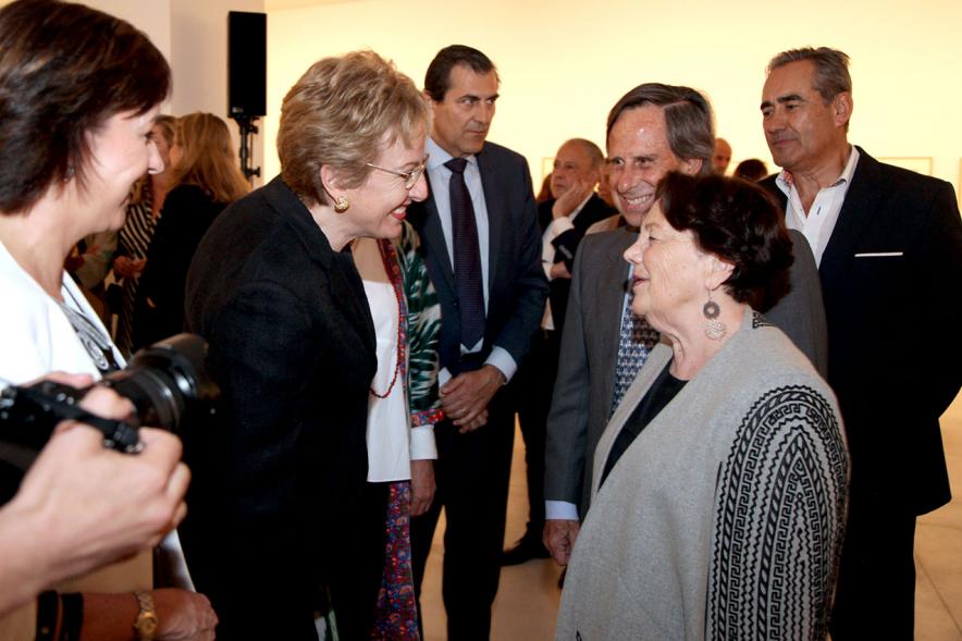Alcalde Ignacio de Vinuesa, Graciela Iturbide y asistentes destacados. 