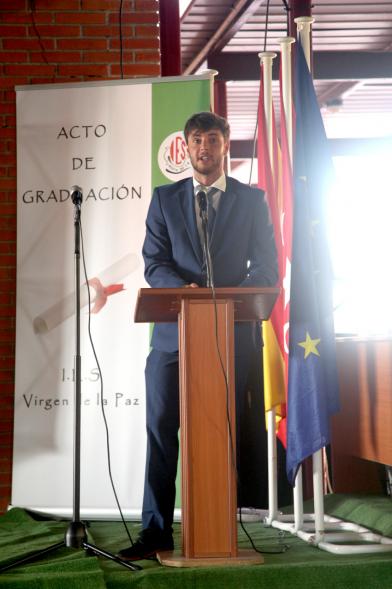 Graduación Curso 2015-16 IES Virgen de la Paz -  Discurso de un graduado.