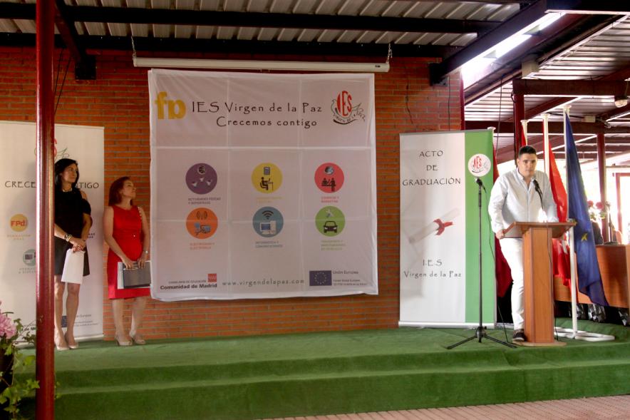 Graduación Curso 2015-16 IES Virgen de la Paz - Escenario.