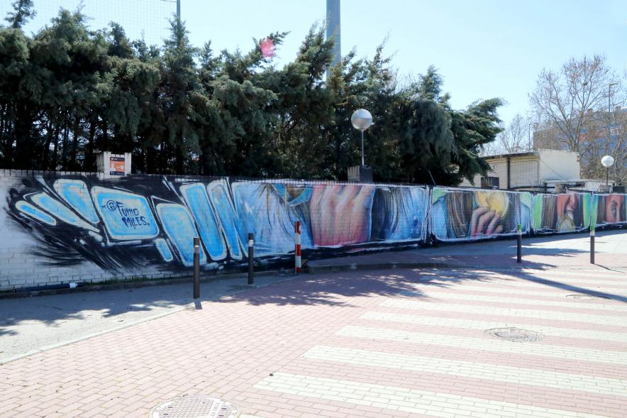Lateral del mural