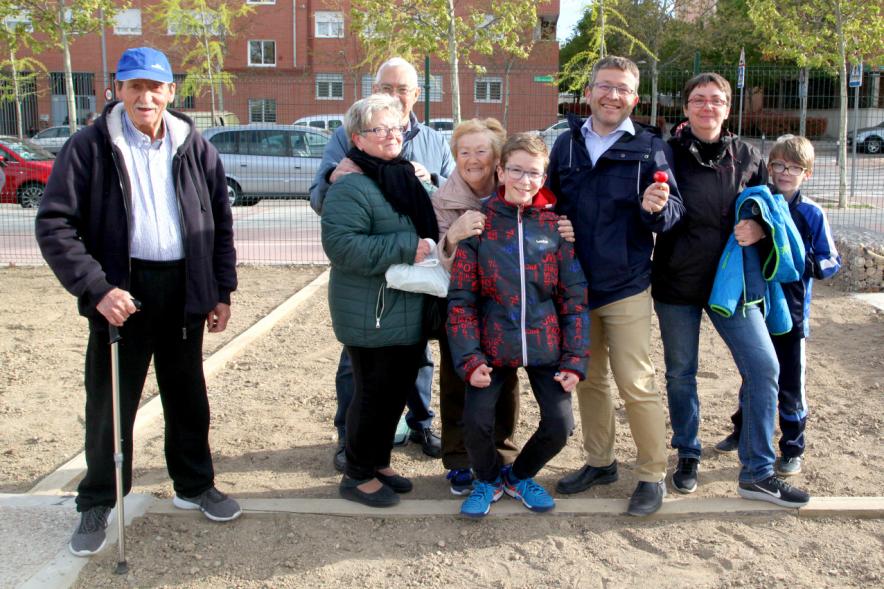 Beneficiarios en la Entrega de  Llaves Huertos Urbanos 2019