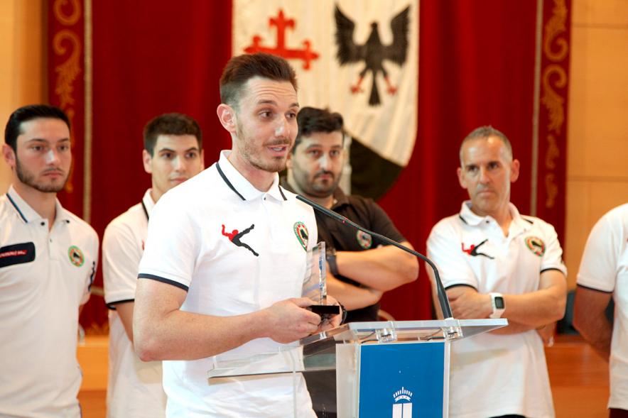 Recepción Equipo de Hockey sobre Patines por su Ascenso de Categoría - Discurso de un jugador.