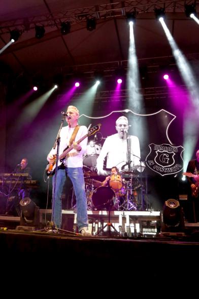 Miembros de la banda en un momento del concierto