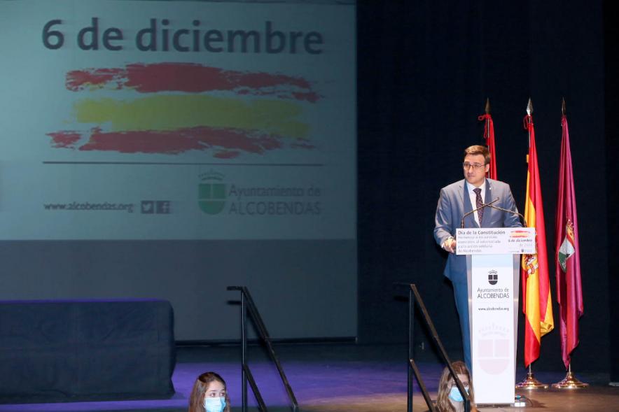 Homenaje a Servicios Esenciales y Voluntarios - Imagen vicealcalde Miguel Ángel Arranz en un momento de su discurso.