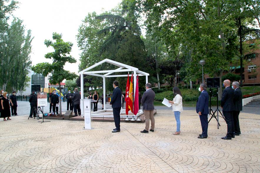 Coral Alcobendas y Autoridades. Homenaje a Miguel Ángel Blanco en Parque Víctimas del Terrorismo -2020
