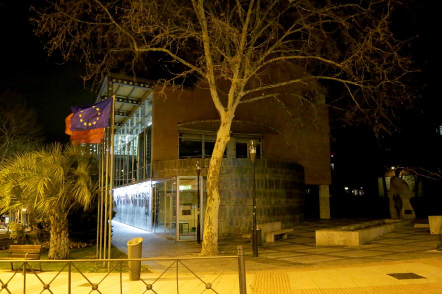 La Hora del Planeta 2018 - Imagen nocturna de diferentes ángulos de la fachada del ayuntamiento de Alcobendas.
