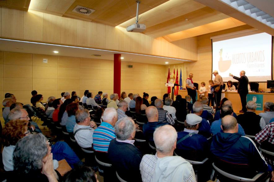 Participantes en el sorteo Huertos. 