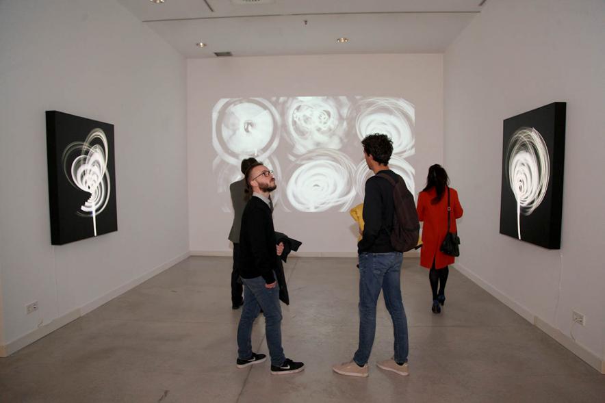 Visitantes en la  Exposición - Fúrico Materia y Antimateria -2020
