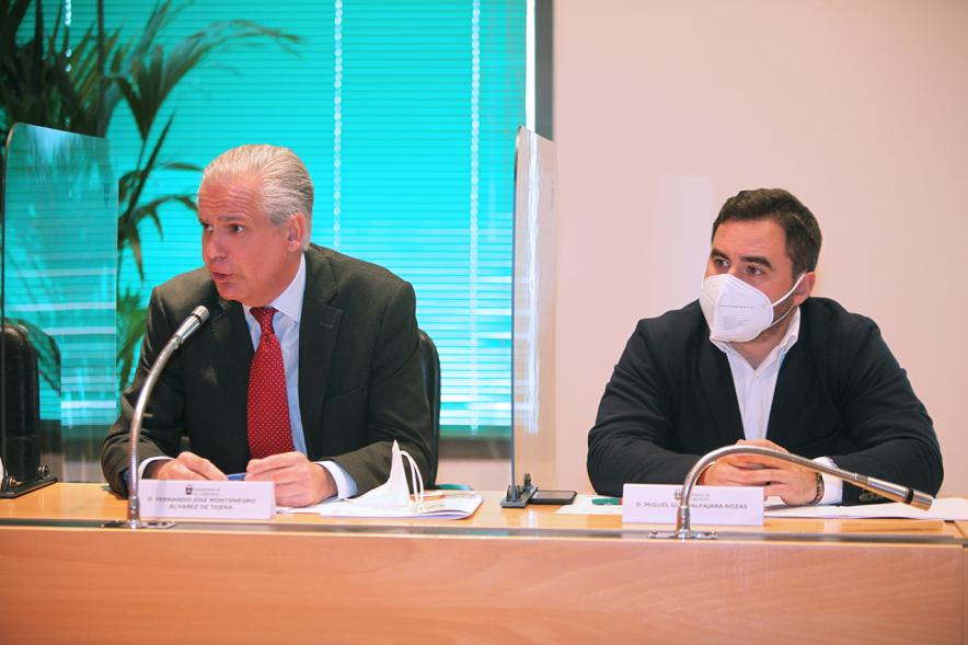 Concejales de VOX durante el pleno