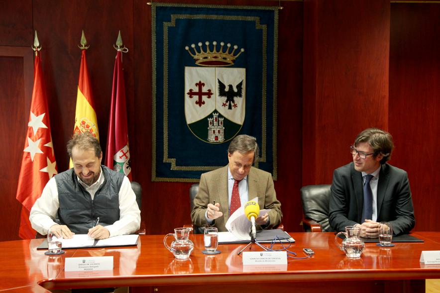 Momento de la firma