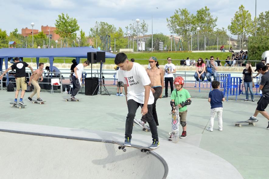 Imagina tu Noche de Skate - Participantes en la noche de Skate.