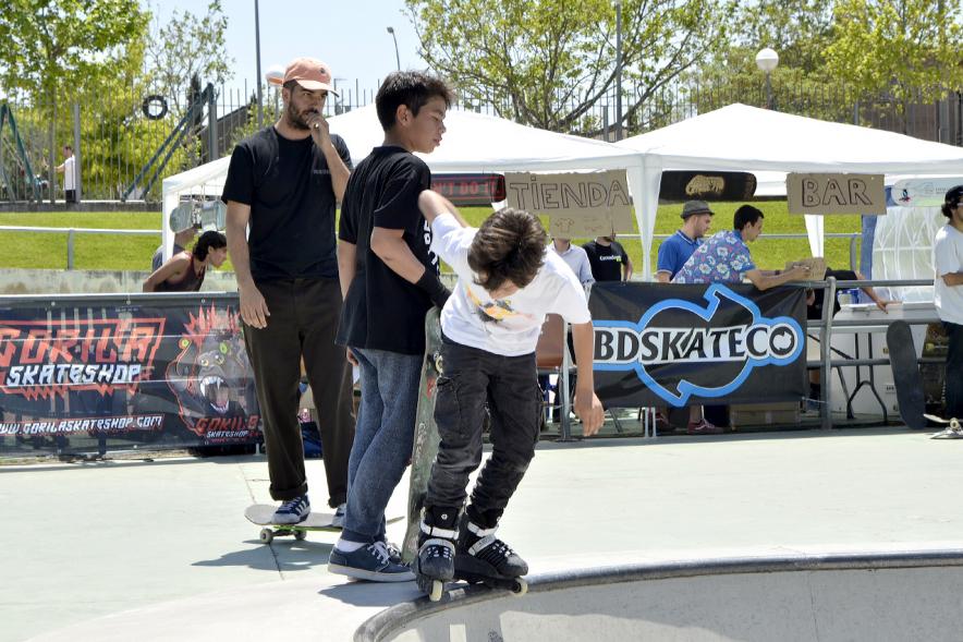 Imagina tu Noche de Skate -  Participantes en la noche de Skate.