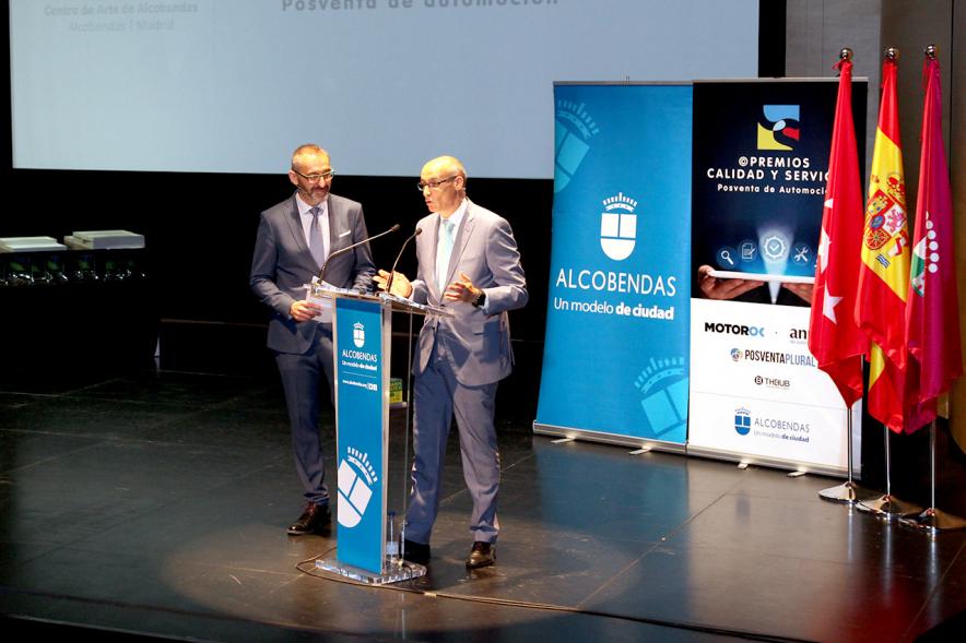 Inauguración Premios Calidad y Servicio de la Postventa de Automoción -  Discurso de dos responsables de una empresa.