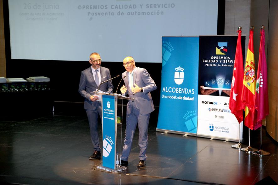 Inauguración Premios Calidad y Servicio de la Postventa de Automoción - Discurso de dos responsables de una empresa.