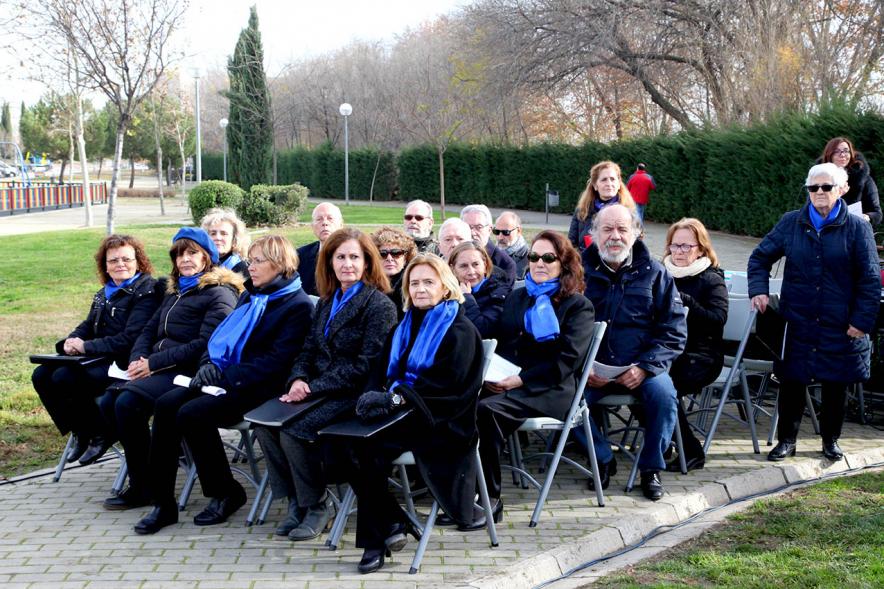Acto de Nombramiento Avenida de la Transición y Parque Adolfo Suárez - Imagen del público asistente al acto.
